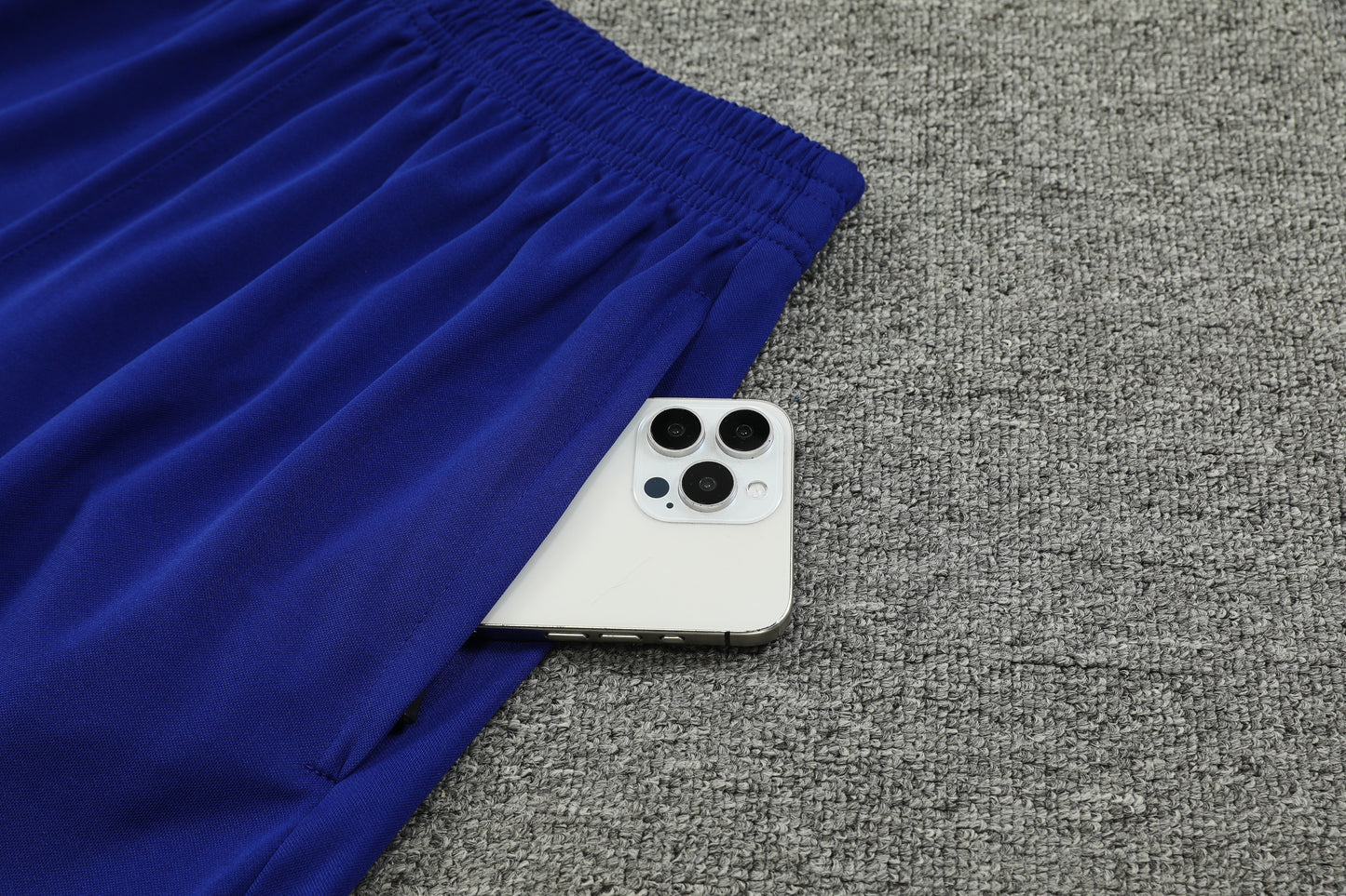 BRAZIL SLEEVELESS FOOTBALL JERSEY