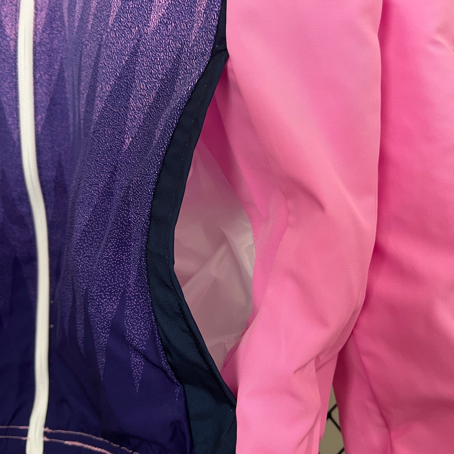 ROSE GERMANY WINDBREAKER