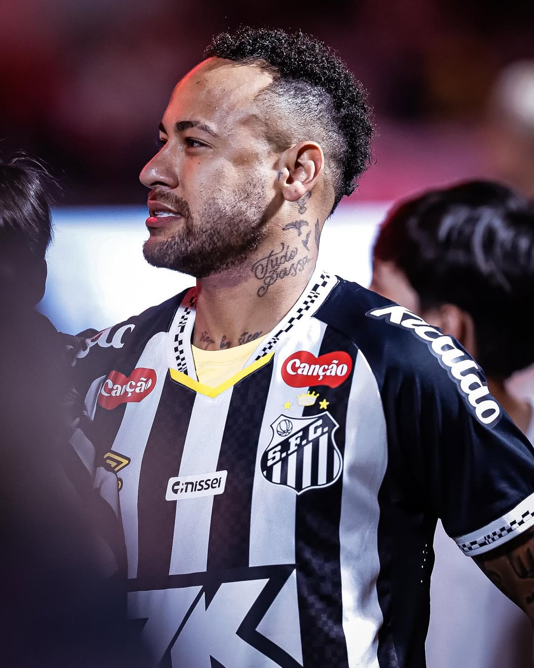 NEYMAR JR – NEUES SANTOS-TRIKOT