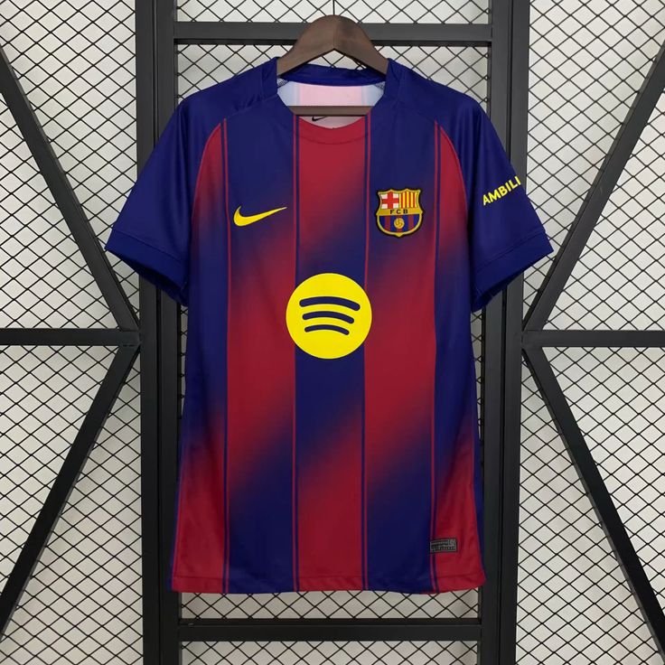 LAMINE YAMAL - BARCELONA JERSEY