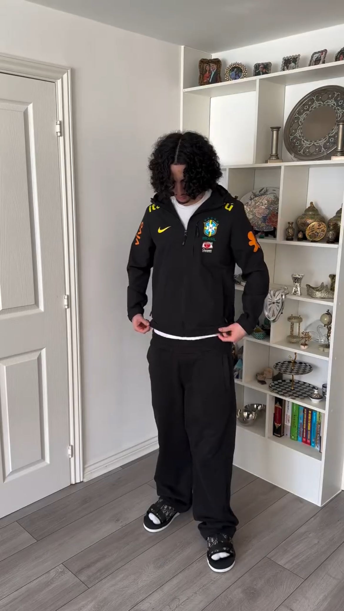 NEW BRAZIL BLACK WINDBREAKER