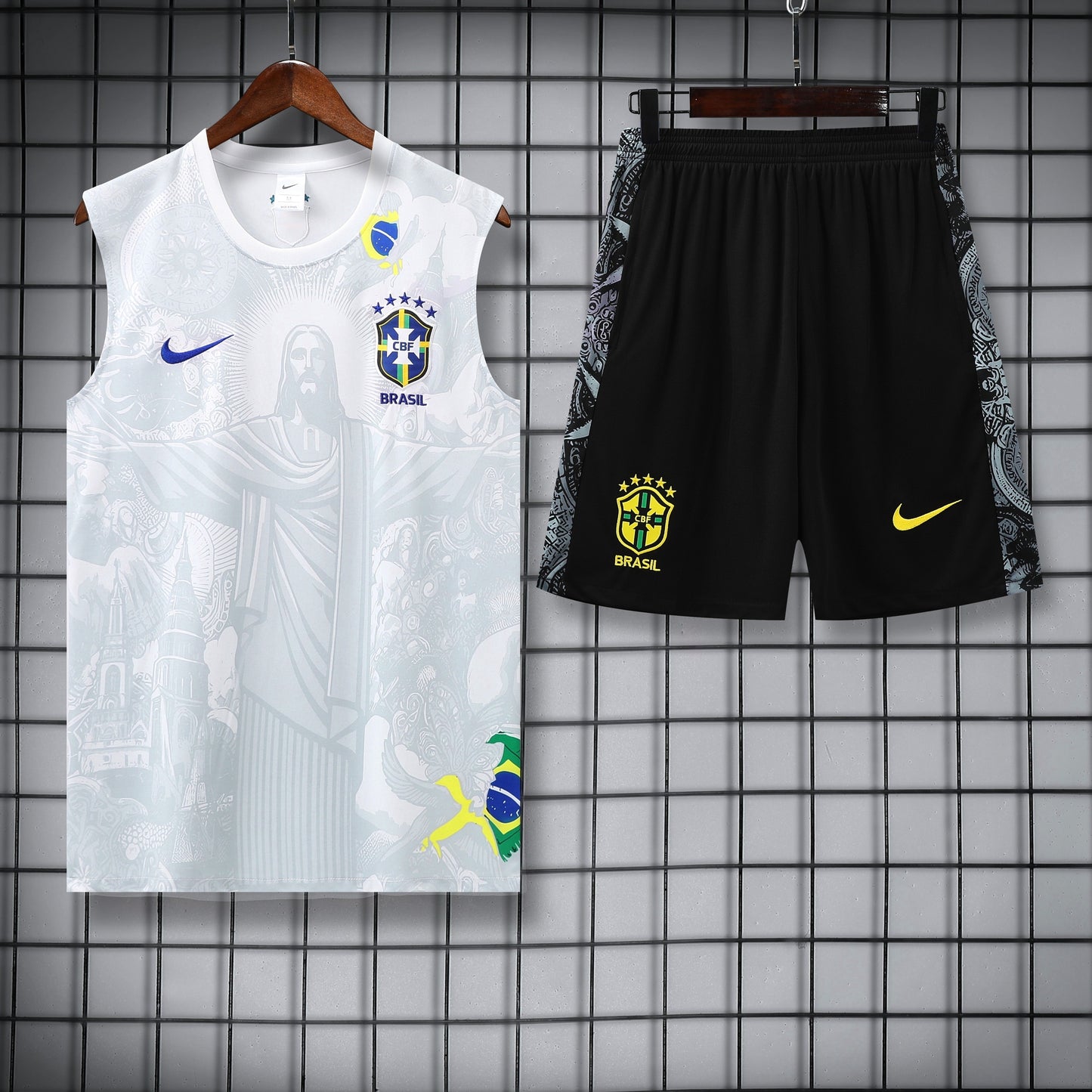 BRAZIL SLEEVELESS FOOTBALL JERSEY