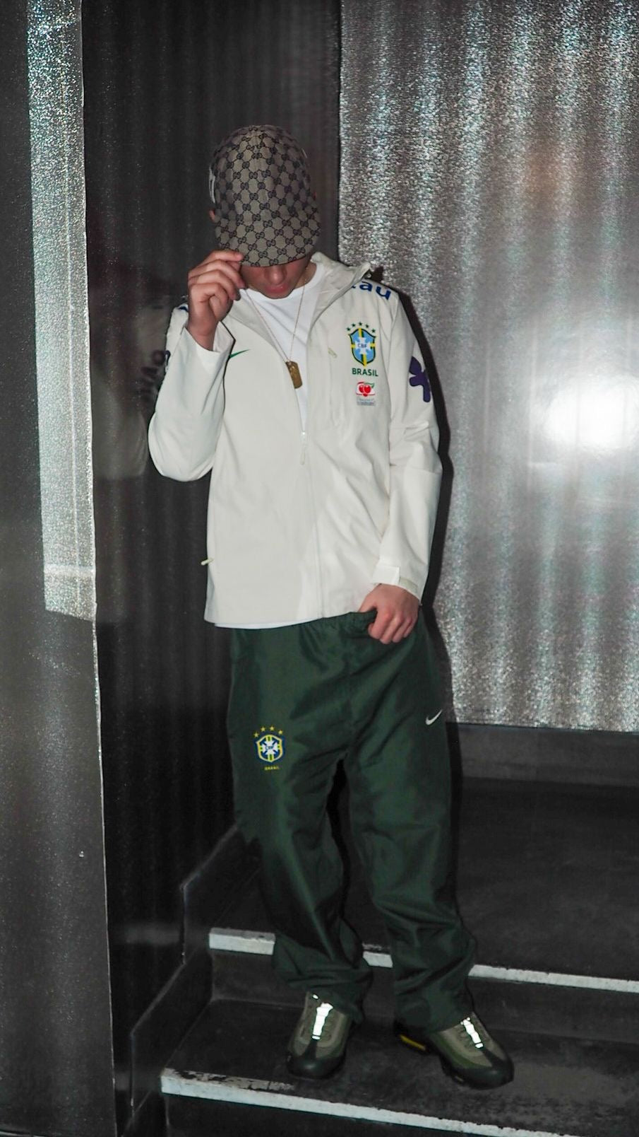 BRAZIL BEIGE WINDBREAKER