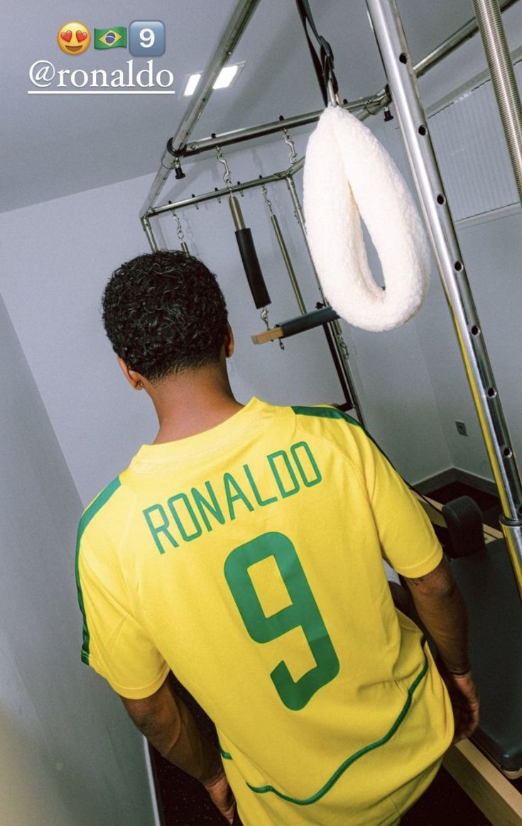 TRIKOT RONALDO 2002 LIMITED
