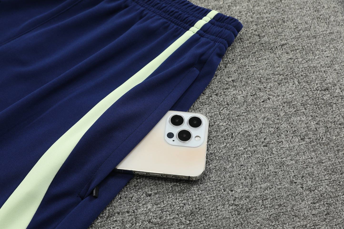 BRAZIL SLEEVELESS FOOTBALL JERSEY