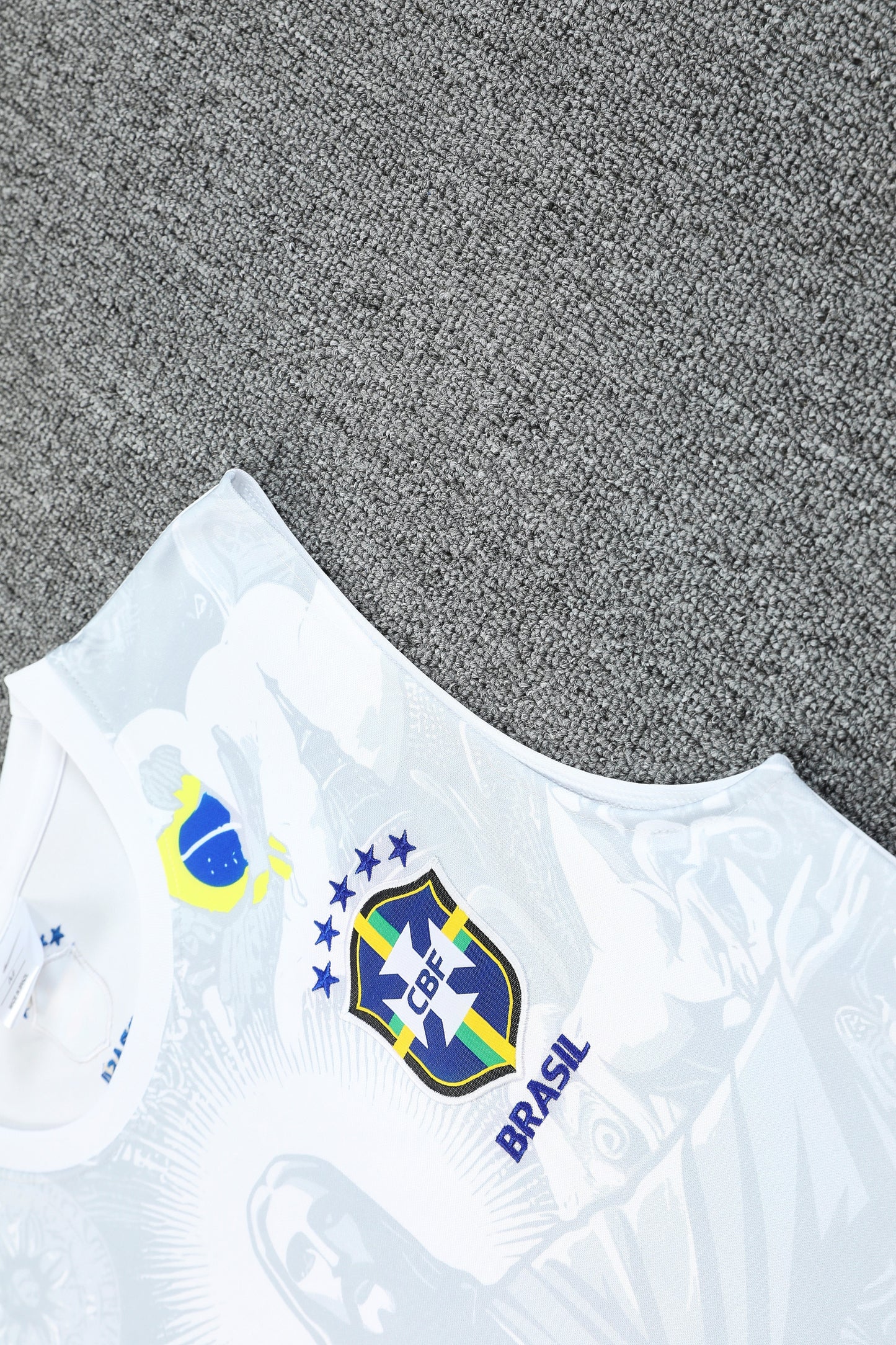 BRAZIL SLEEVELESS FOOTBALL JERSEY