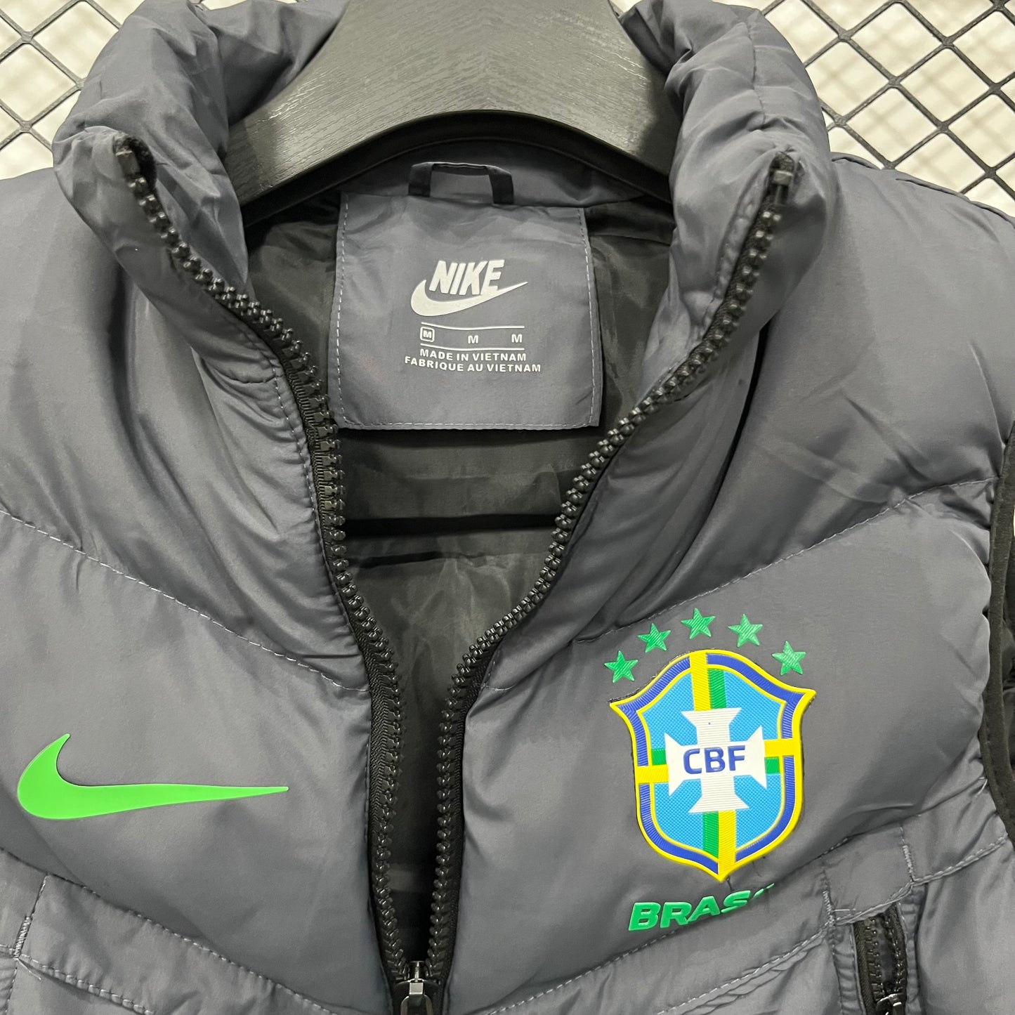 Brazilian national team sleeveless jacket